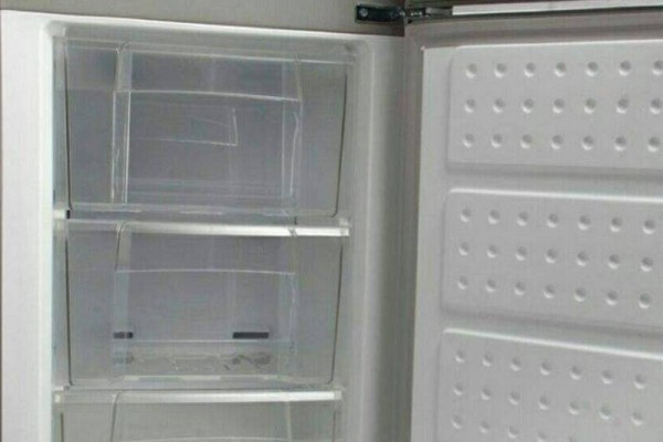 美菱冰柜维修方法介绍
